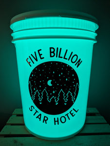 Five Billion Star Hotel